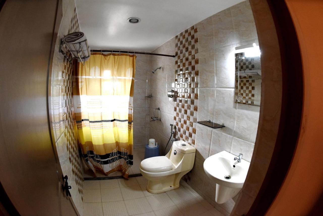 Hotel Sharada International أودوبي المظهر الخارجي الصورة